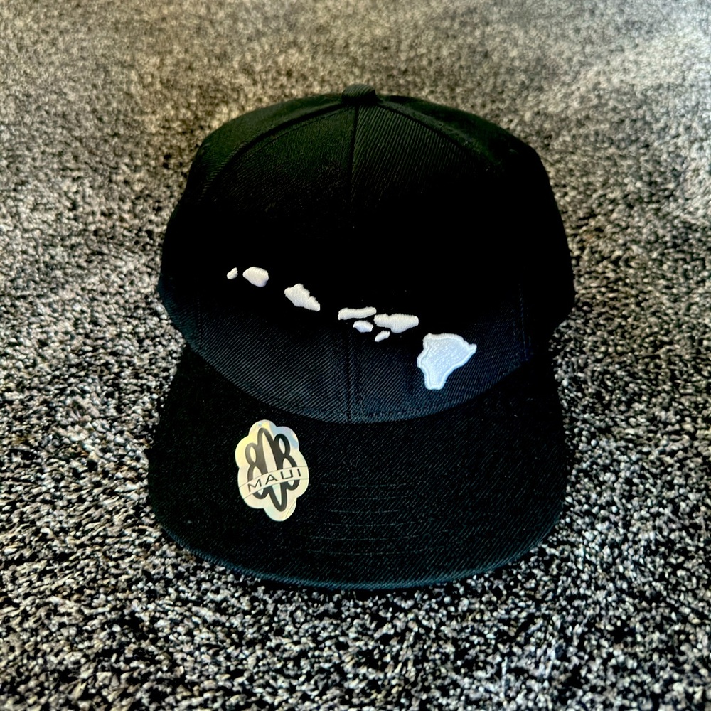 ❌❌SOLD❌❌ NEW “808” Hawaiian Embroidered Snapback Cap